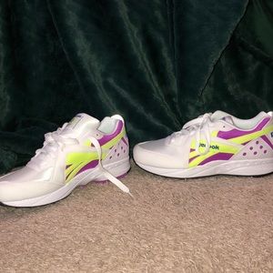 Reebok pyro women’s tennis shoes